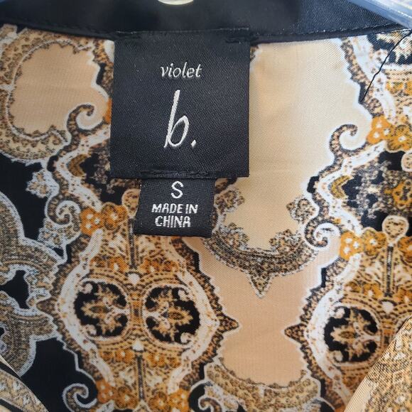 Violet B. Scarf Print Long Sleeve Button Up Collared Blouse Size Small - Picture 3 of 4